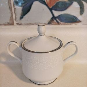 Empress Sugar Container